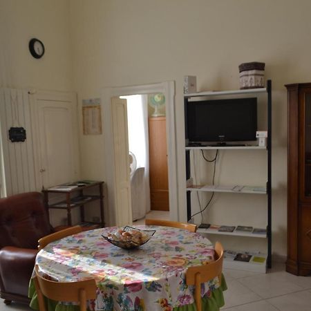 Angiulli 50 Apartment Bari Luaran gambar