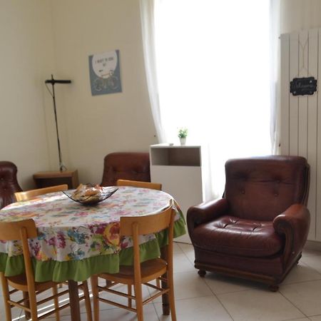 Angiulli 50 Apartment Bari Luaran gambar