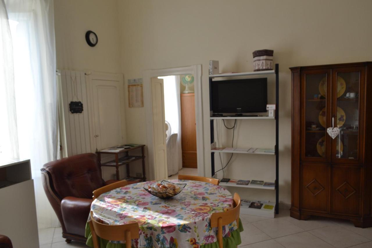 Angiulli 50 Apartment Bari Luaran gambar