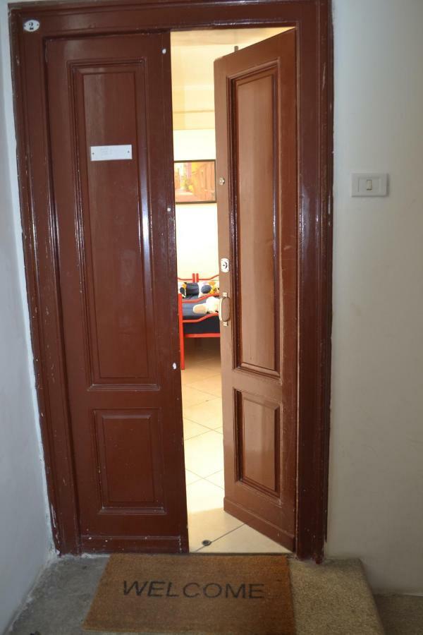 Angiulli 50 Apartment Bari Luaran gambar